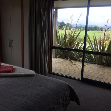Acheron Cottages Manapouri Exteriör bild