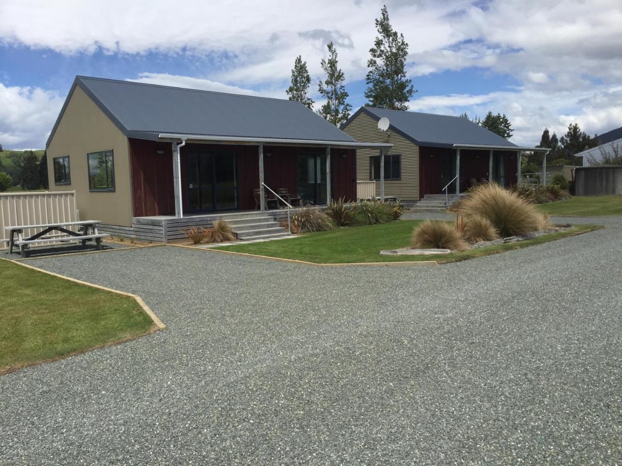 Acheron Cottages Manapouri Exteriör bild